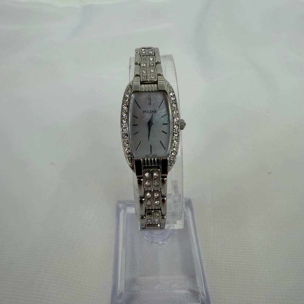 Pulsar Womens Watch Silver Tone Mother of Pearl Crystal Bezel 1N00-X203